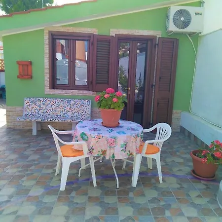 بيت ضيافة Vacanze La Fiaba 3*