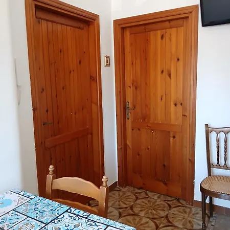 بيت ضيافة Vacanze La Fiaba 3*