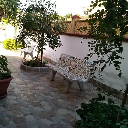 بيت ضيافة Vacanze La Fiaba 3*