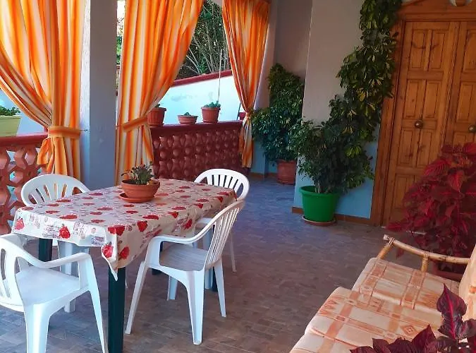 Case Vacanze La Fiaba بيت ضيافة