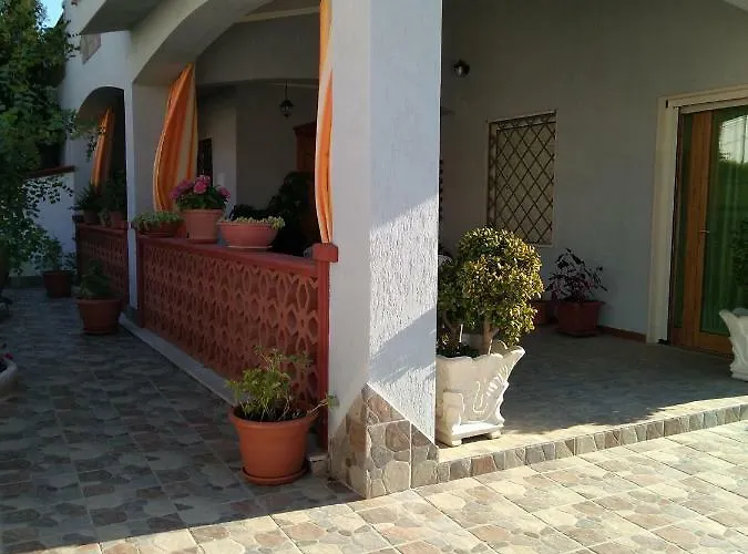 بيت ضيافة Case Vacanze La Fiaba