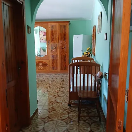 Case Vacanze La Fiaba בית הארחה