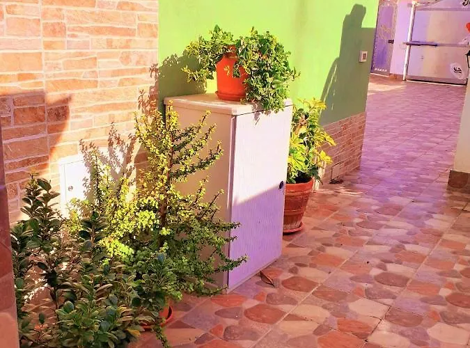 Per Vacanze La Fiaba プルサーノ