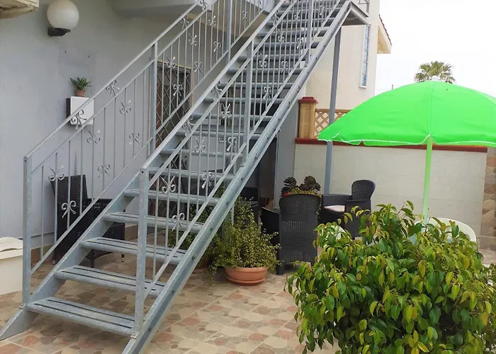 Per Vacanze La Fiaba プルサーノ